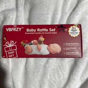 VBFRZY Baby Wrist Rattle and Foot Finder Sock Set - Newborn 0+ Months